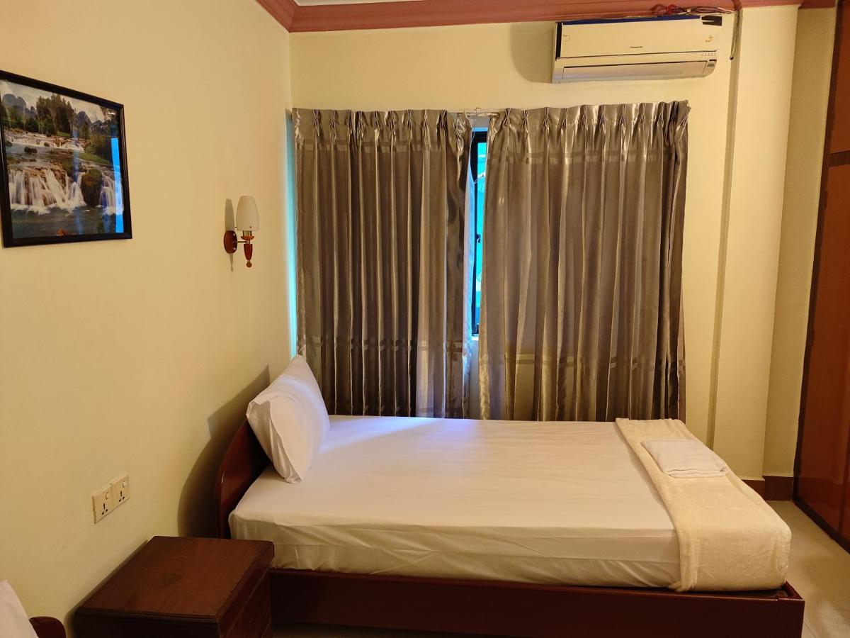 Galaxy Rs Hotel Πνομ Πενχ Εξωτερικό φωτογραφία