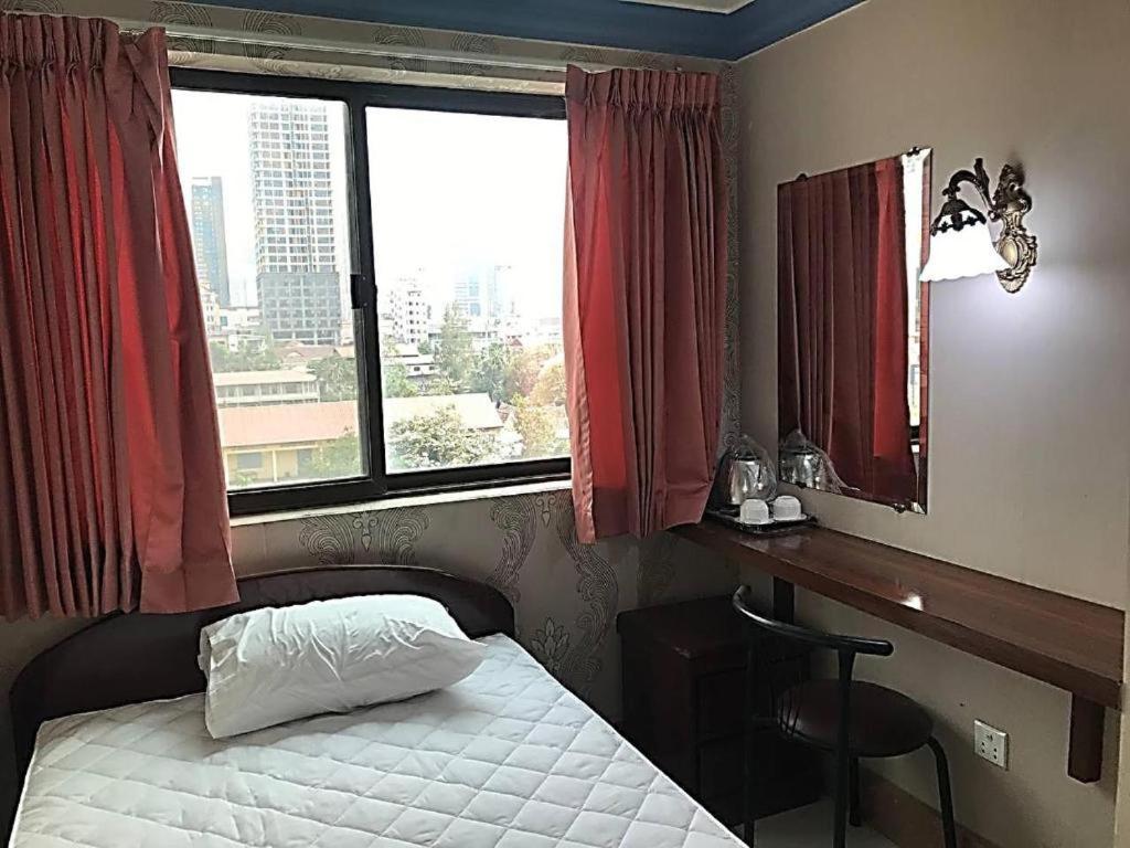 Galaxy Rs Hotel Πνομ Πενχ Εξωτερικό φωτογραφία